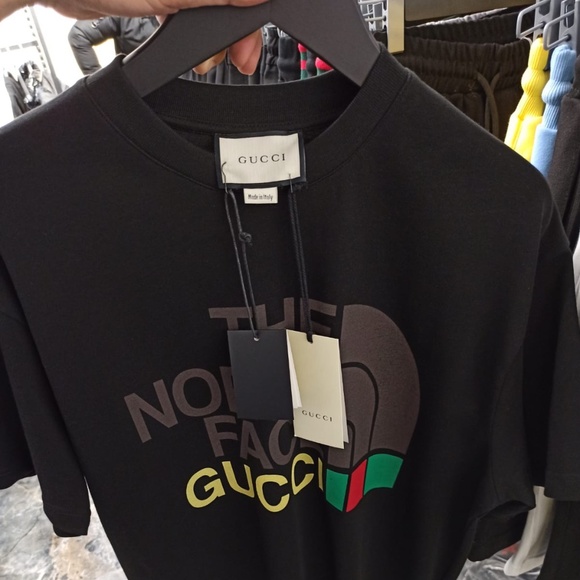Black Color Gucci Men's T-shirt
